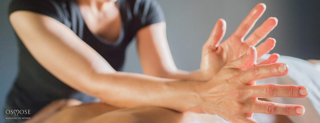Massage Lomi-Lomi VAGUE HAWAÏENNE
